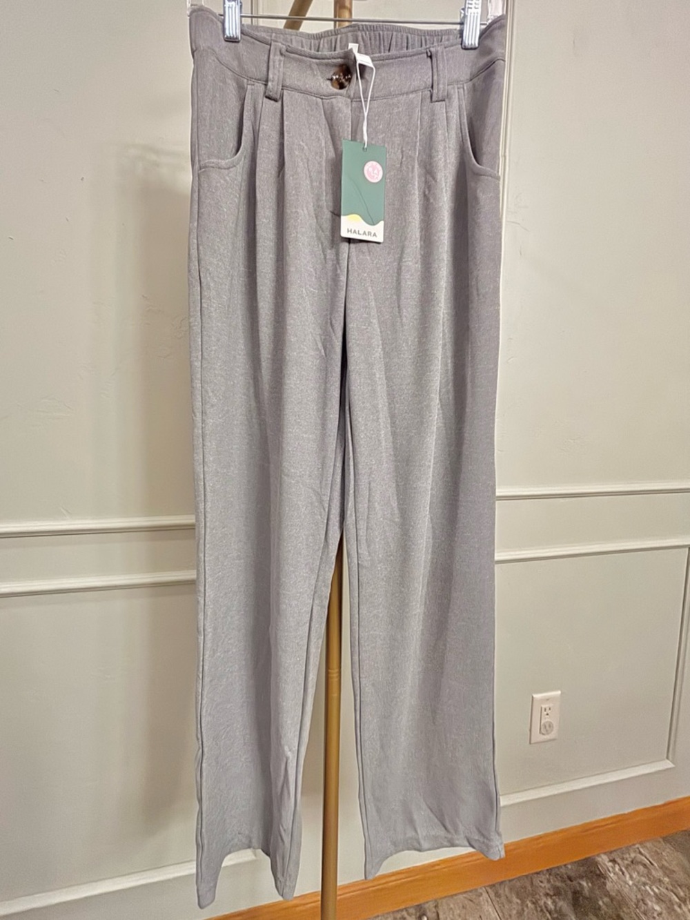 HALARA Micro- Waffle Knit Work Pant Light Gray High-Waist MSRP $51 NWT Small Reg